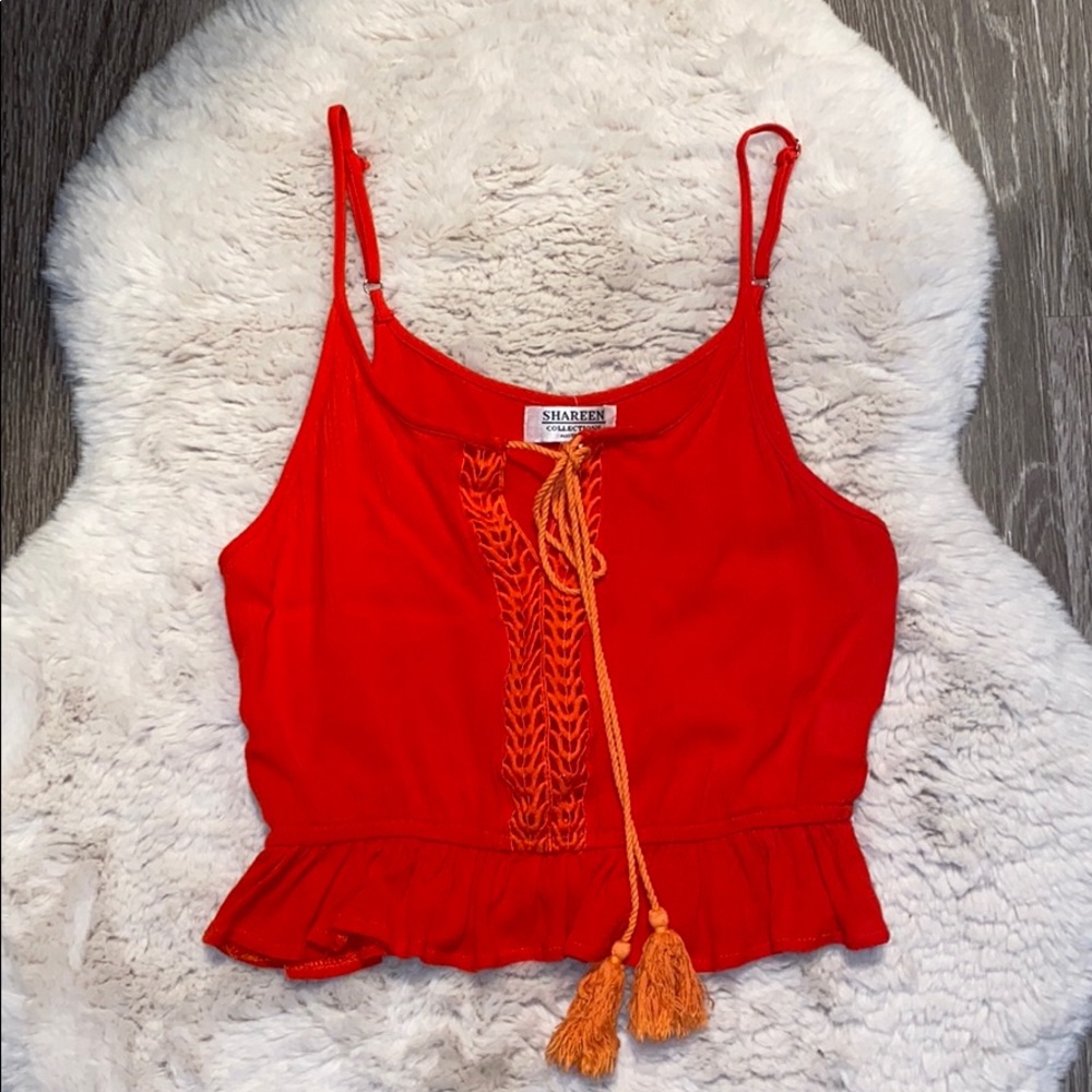 FREE•💋SHAREEN Australia Crop Top